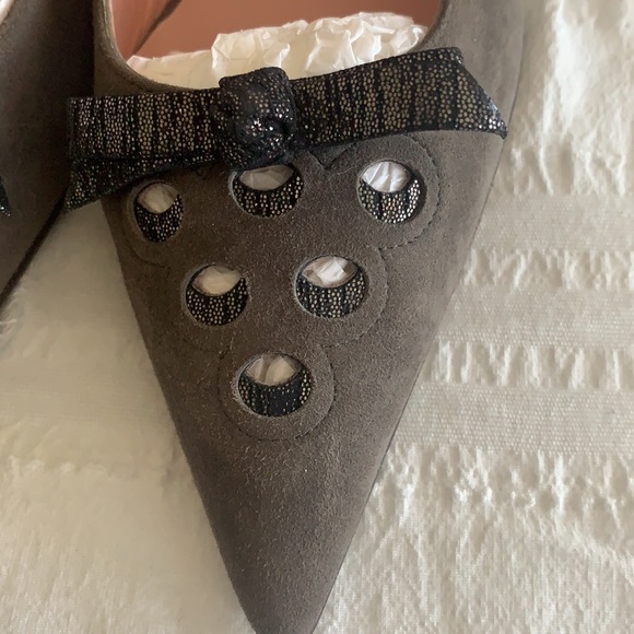 MARC JACOBS Pointy Bow Gray Suede Slingbacks 40.5 (9.5 US) NWOB - Picture 11 of 11